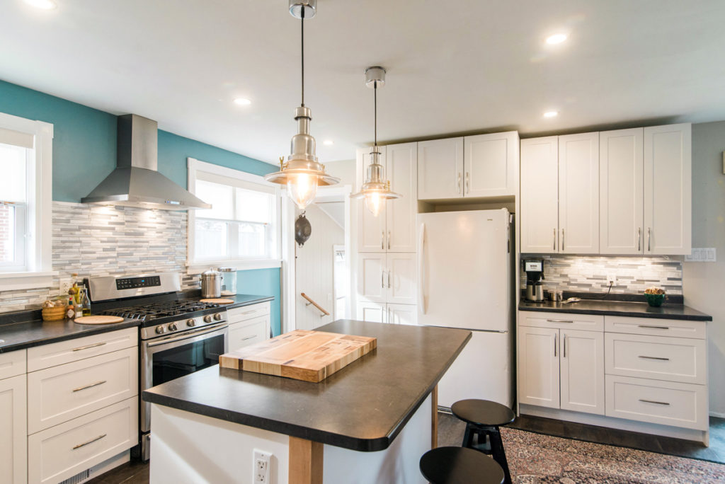 SELECT series Huntsville White Kitchen Website